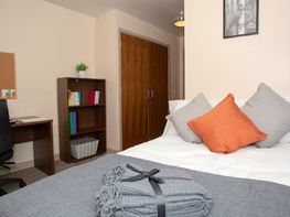 Wool Factory - Flat 6, City Centre - Image 1
