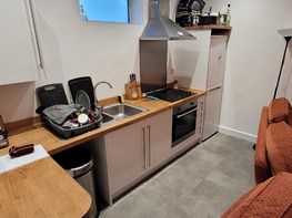 Princess Avenue, Beeston - Image 3