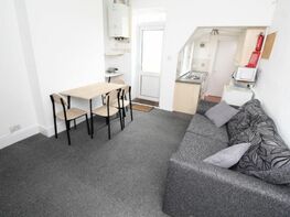 Beeston Road, Dunkirk - Image 1