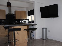 Beeston Road, Dunkirk - Image 1