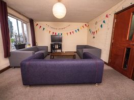 Raddlebarn Court, Selly Oak - Image 4