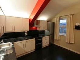 F1 37 Kings Parade Avenue, Clifton - Image 3