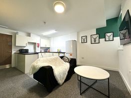 Wool Factory - Flat 1, City Centre - Image 2