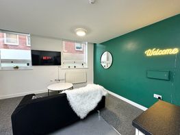 Wool Factory - Flat 1, City Centre - Image 3