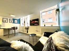Wool Factory - Flat 5, City Centre - Image 2