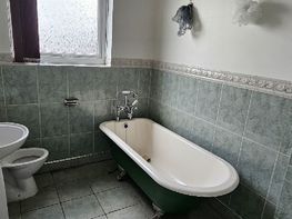 Harrington Drive, Lenton - Image 5