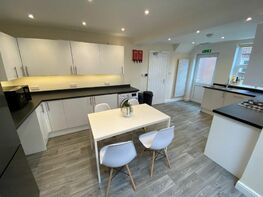 Salisbury Street, Beeston - Image 1