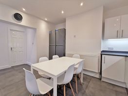 Lower Road, Beeston - Image 4