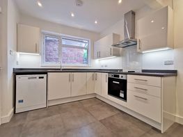 Lower Road, Beeston - Image 5