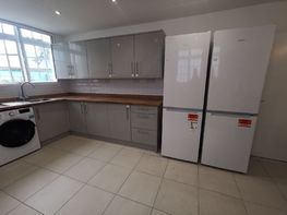 High Road, Beeston - Image 2