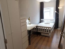 High Road, Beeston - Image 4