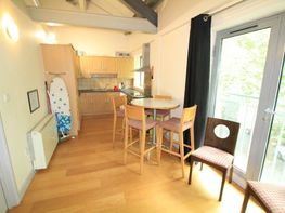 Flat 4 Foxrose Court, Sneinton - Image 2