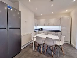 Lower Road, Beeston - Image 2