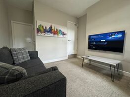 Wollaton Road, Beeston - Image 2