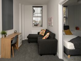 F1 28-32 New Station Rd, Fishponds - Image 2