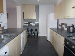 Harrow Road (D), Selly Oak - Image 1