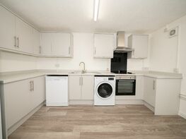 Raddlebarn Court (D), Selly Oak - Image 5