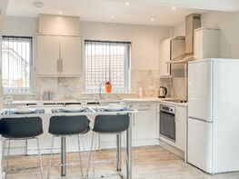Thicket Avenue, Fishponds - Image 1