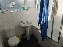 Welby Avenue - Room 3, Lenton - Image 5