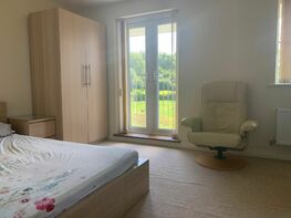 Wood Mead (D), Cheswick Village - Image 2