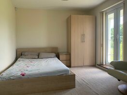 Wood Mead (D), Cheswick Village - Image 4