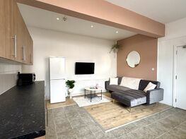 A Peveril Street (Room 1), Arboretum - Image 3