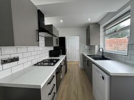 Lace Street (D), Dunkirk - Image 4