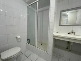 Warwards Lane (D), Selly Oak - Image 4