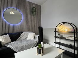 Junction Street, California - Image 2