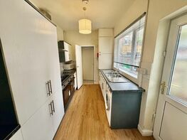 Watkin Street (D), City Centre - Image 3