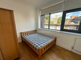 Flat 1 B Arthur Avenue, Lenton - Image 3