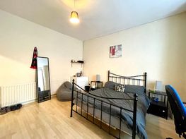 Derby Road, Lenton - Image 5