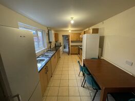 Derby Grove, Lenton - Image 3