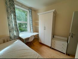 Lenton Boulevard, Lenton - Image 4