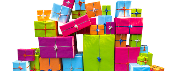 How to buy great gifts on a student budget